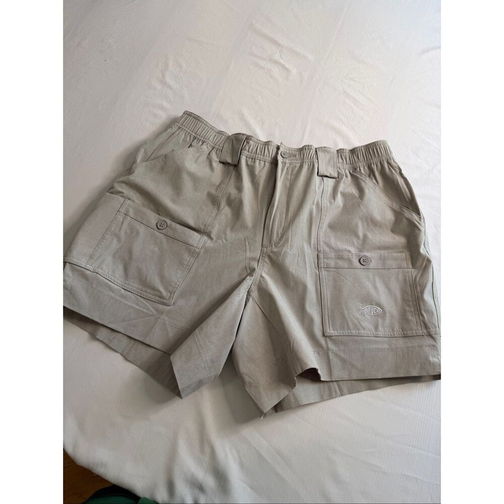 AFTCO Light Khaki Fishing Shorts Size 38